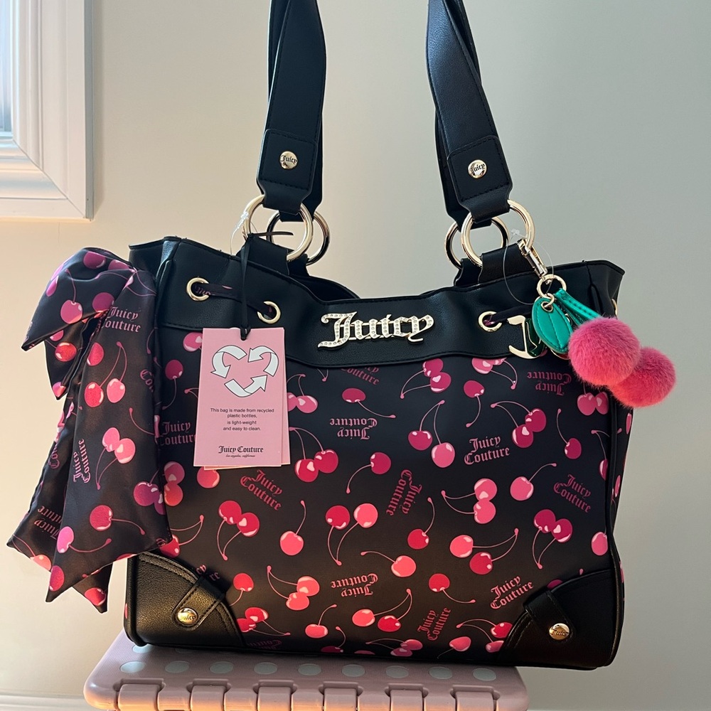 Juicy Couture Black and Pink Cherry daydreamer